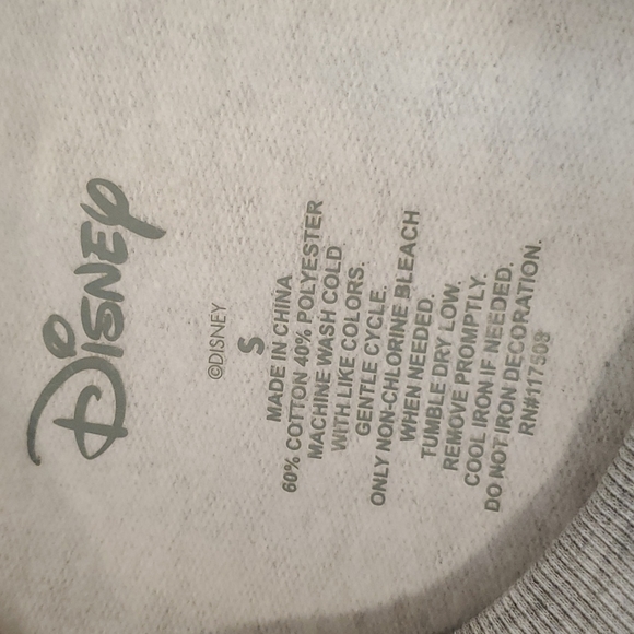 Alice-in-Wonderland gray crop sweatshirt elasticized waistband NWOT - Picture 5 of 8